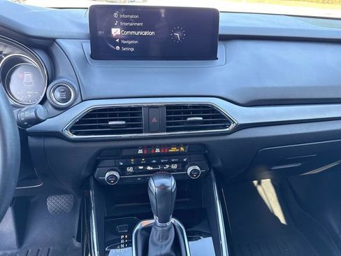 Used 2023 MAZDA CX-9 Touring image 24