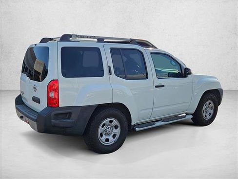 Used 2013 Nissan Xterra X image 5