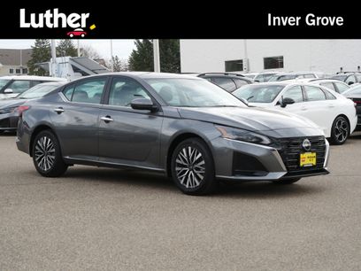 Certified 2023 Nissan Altima 2.5 SV w/ SV Premium Package