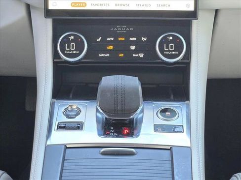 Used 2024 Jaguar F-PACE R-Dynamic S AWD/4WD image 12