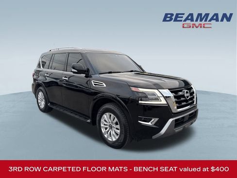 Used 2024 Nissan Armada SV image 1
