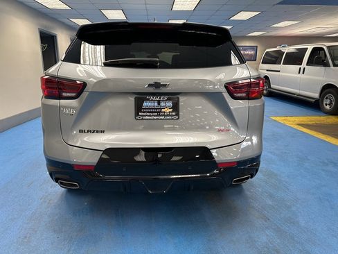 Certified 2025 Chevrolet Blazer RS image 7