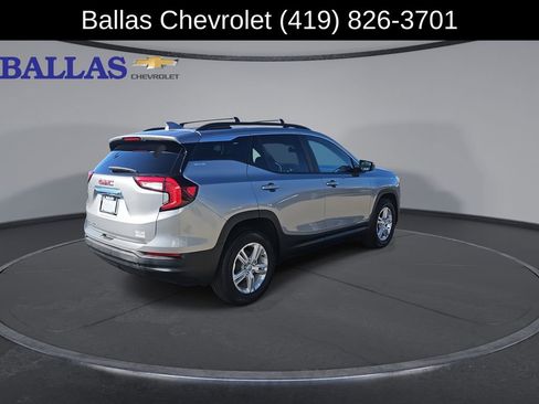 Certified 2023 GMC Terrain SLE w/ Driver Convenience Package FWD image 8