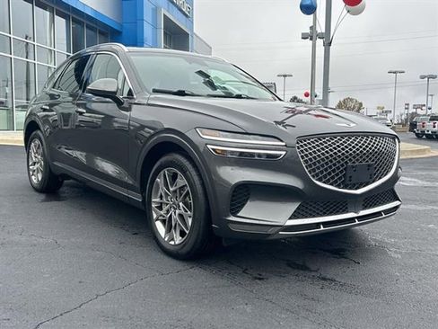 Used 2025 Genesis GV70 2.5T image 4