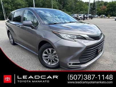 Used 2023 Toyota Sienna XLE