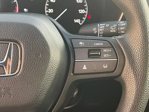 Certified 2025 Honda CR-V LX image 18