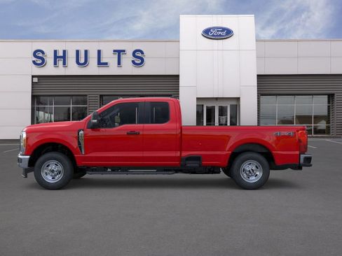 New 2026 Ford F250 XL w/ XL Chrome Package image 3