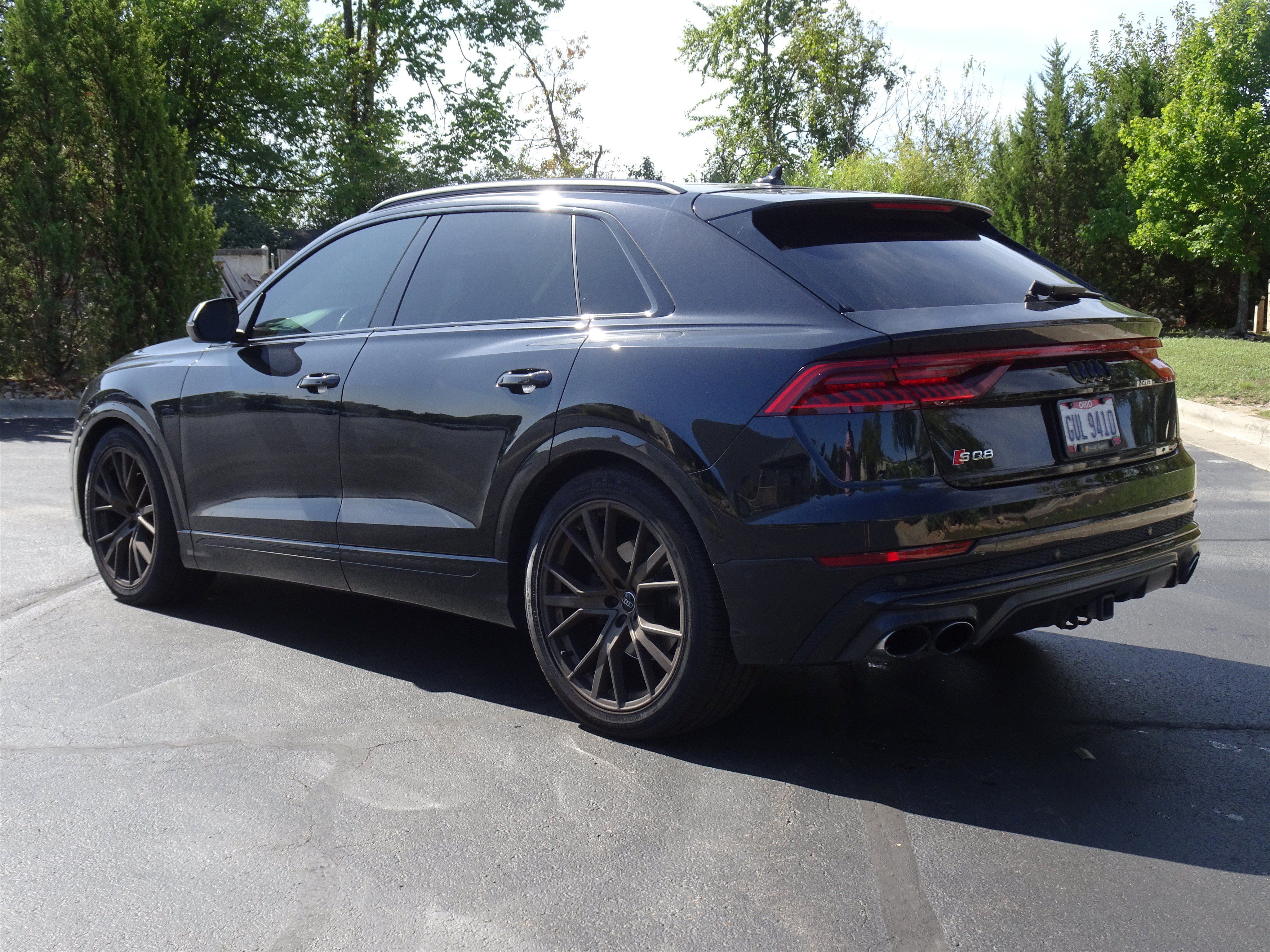 Used 2021 Audi SQ8 Premium Plus w/ SQ8 Black Optic Package AWD/4WD image 3