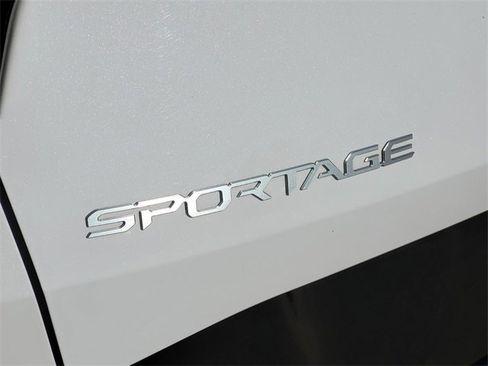 Certified 2024 Kia Sportage SX image 8