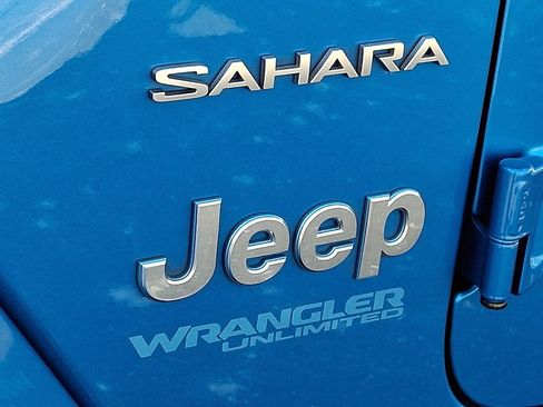 Used 2021 Jeep Wrangler Unlimited Sahara w/ Cold Weather Group image 33