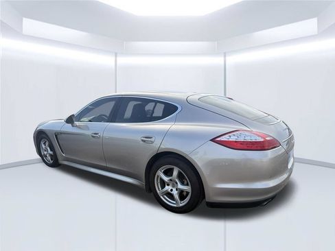 Used 2010 Porsche Panamera S RWD image 35