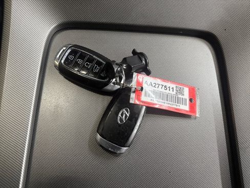 Used 2021 Hyundai Palisade Limited AWD/4WD image 17