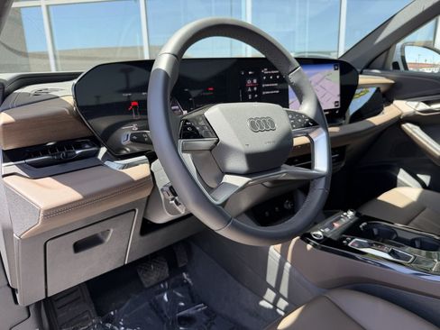 Used 2025 Audi Q6 e-tron Premium w/ Convenience Package RWD image 35