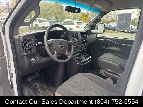 Used 2024 GMC Savana 2500 w/ Driver Convenience Package image 10
