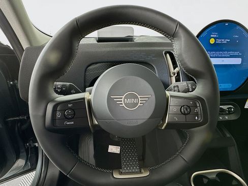 New 2025 MINI Cooper Countryman SE w/ Comfort Package Max image 10