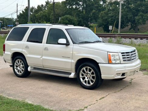 Used 2006 Cadillac Escalade AWD image 7
