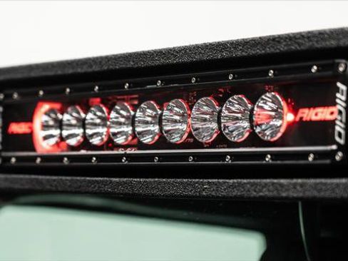 Used 2025 Jeep Gladiator Sport image 35