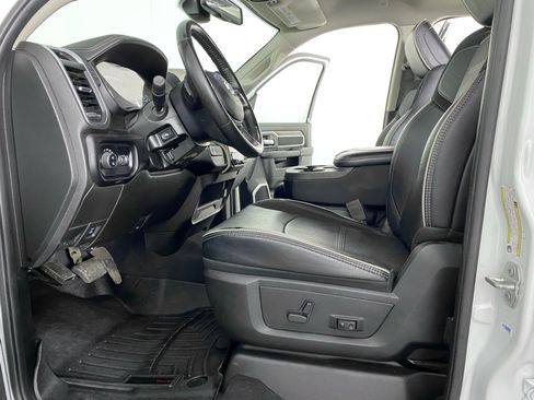 Used 2024 RAM 2500 Laramie image 26