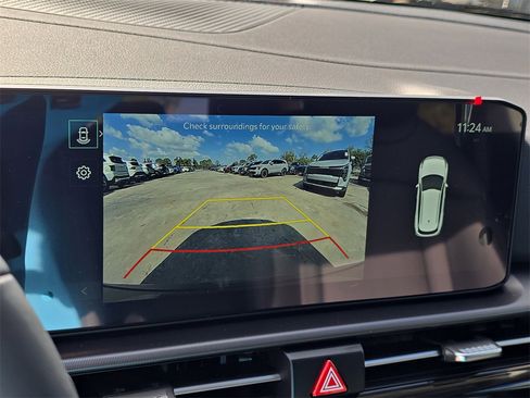 New 2026 Kia Sportage EX image 25