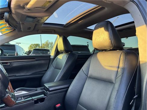 Used 2017 Lexus ES 350 FWD image 11