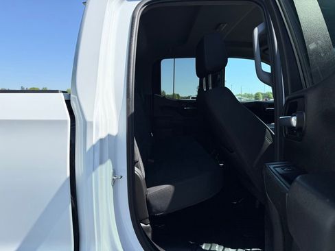 Used 2024 GMC Sierra 1500 Pro w/ Convenience Package AWD/4WD image 12