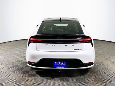 Used 2024 Toyota Prius Prime FWD image 7