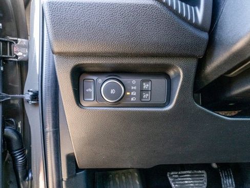 New 2025 Ford Ranger XLT w/ Technology Package AWD/4WD image 33