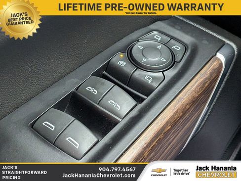 Used 2022 Chevrolet Silverado 1500 High Country w/ Technology Package image 27