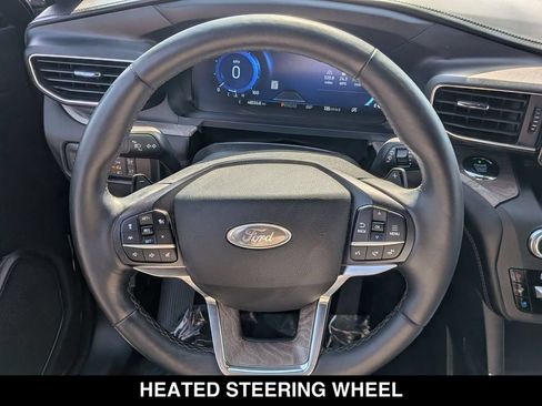 Used 2020 Ford Explorer Platinum AWD/4WD image 21