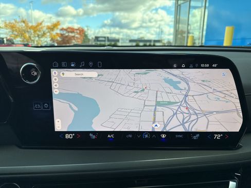 New 2026 Chevrolet Traverse LT image 23