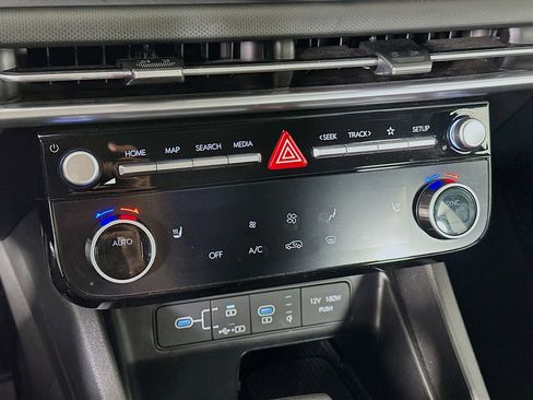 Used 2025 Hyundai Tucson SEL FWD image 24
