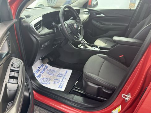 Used 2024 Buick Encore GX Preferred image 10