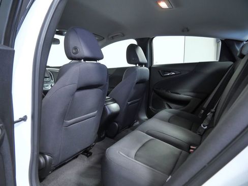 Used 2021 Chevrolet Malibu LS image 14