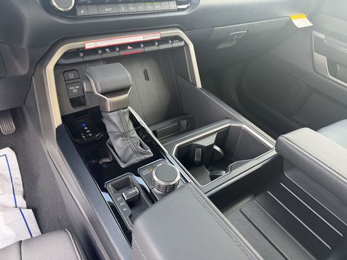 New 2026 Toyota Tundra SR5 image 17