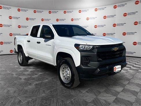 Used 2024 Chevrolet Colorado W/T image 7