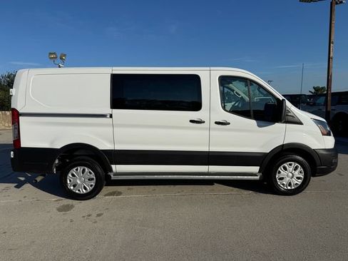 Used 2025 Ford Transit 250 Low Roof w/ Exterior Upgrade Package RWD image 4