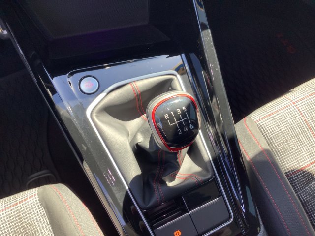 Used 2024 Volkswagen GTI SE FWD image 19