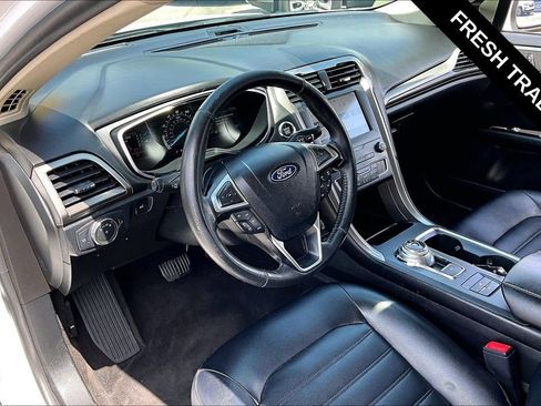 Used 2020 Ford Fusion SEL FWD image 6