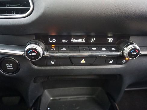 Used 2024 MAZDA CX-30 AWD 2.5 S w/ Premium Package image 13
