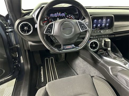 Used 2019 Chevrolet Camaro SS image 21