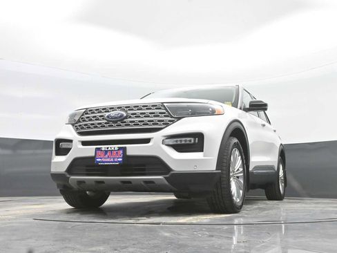 Used 2020 Ford Explorer Limited w/ Class III Trailer Tow Package AWD/4WD image 30