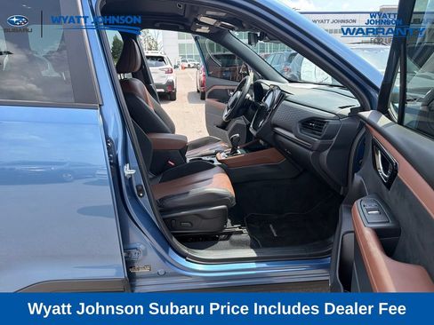 Used 2025 Subaru Forester Touring AWD/4WD image 37