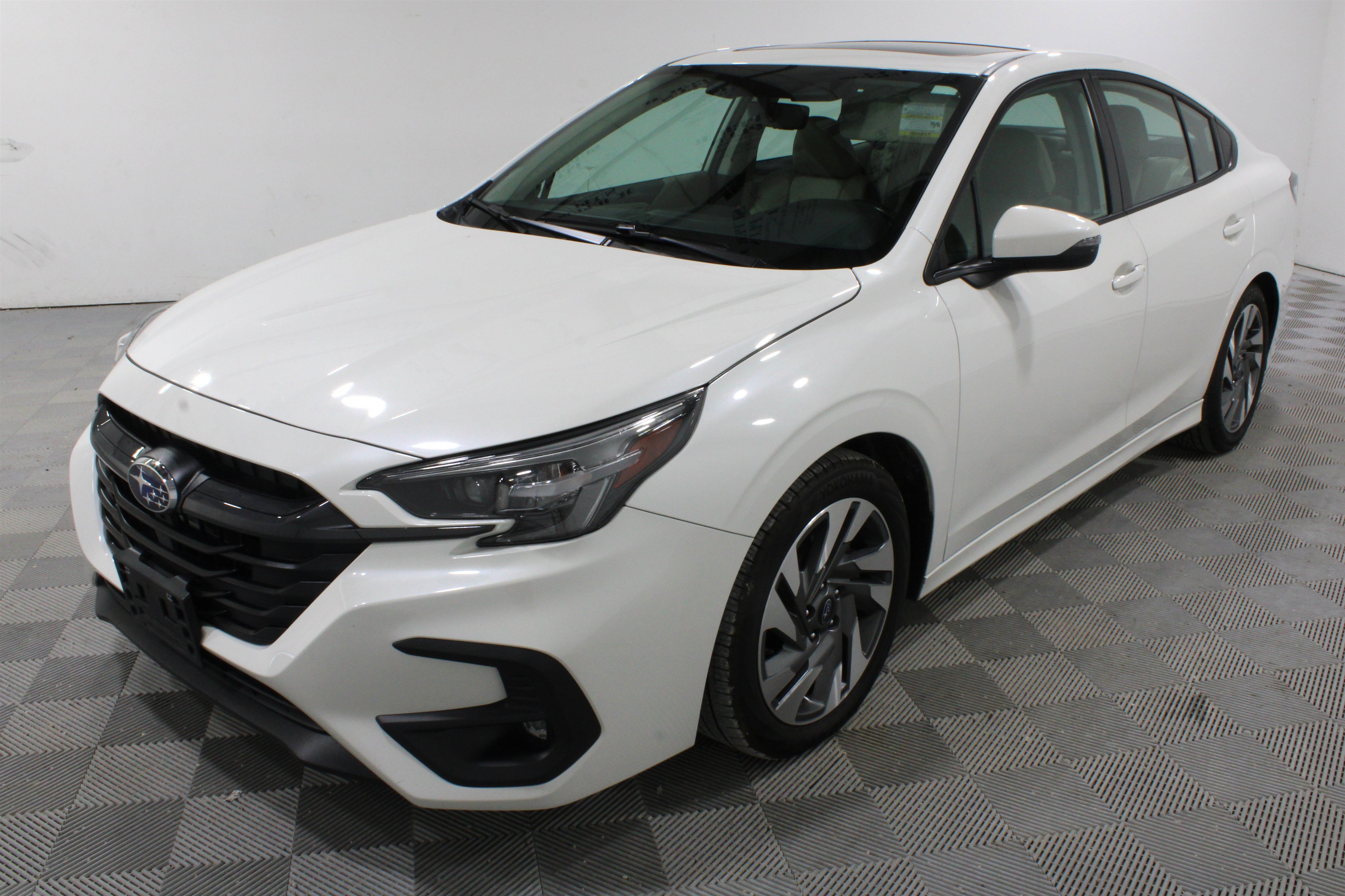 Used 2023 Subaru Legacy Limited AWD/4WD image 31