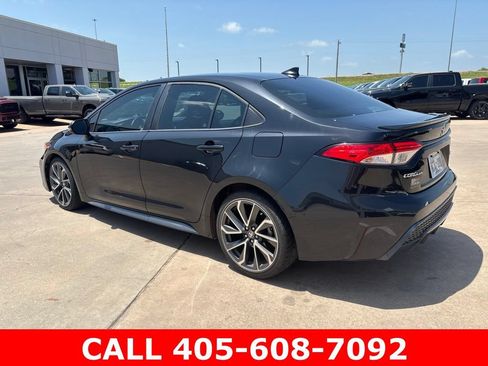 Used 2020 Toyota Corolla SE w/ SE Premium Package FWD image 22