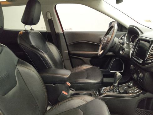 Used 2019 Jeep Compass Limited AWD/4WD image 21