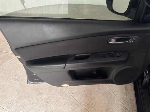 Used 2012 MAZDA MAZDA6 i Sport image 10