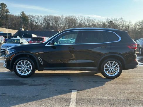 Used 2022 BMW X5 xDrive40i w/ Premium Package image 3