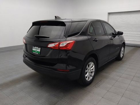 Used 2019 Chevrolet Equinox LS FWD image 9