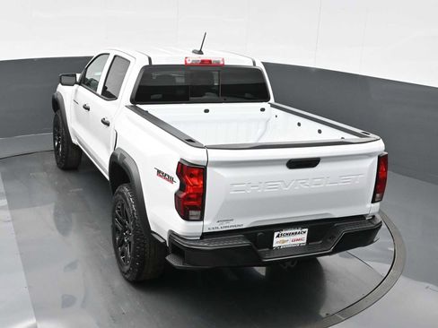 Used 2024 Chevrolet Colorado Trail Boss image 14