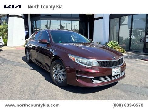 Used 2017 Kia Optima LX FWD image 1